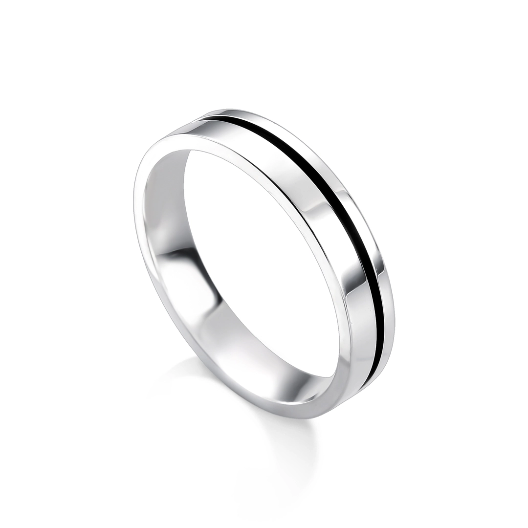 Aliança de Namoro em Prata com Friso Lateral Simples