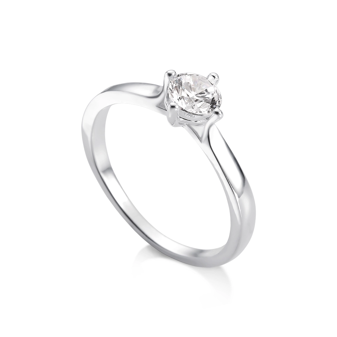 Anel de Prata Solitário com Zircônias Cristal