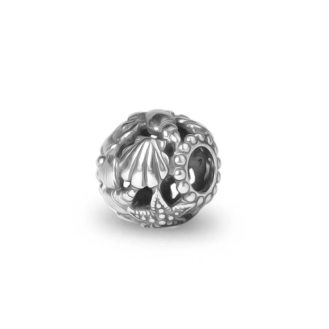 Berloque de Prata com Concha, Caracol e Estrela do Mar