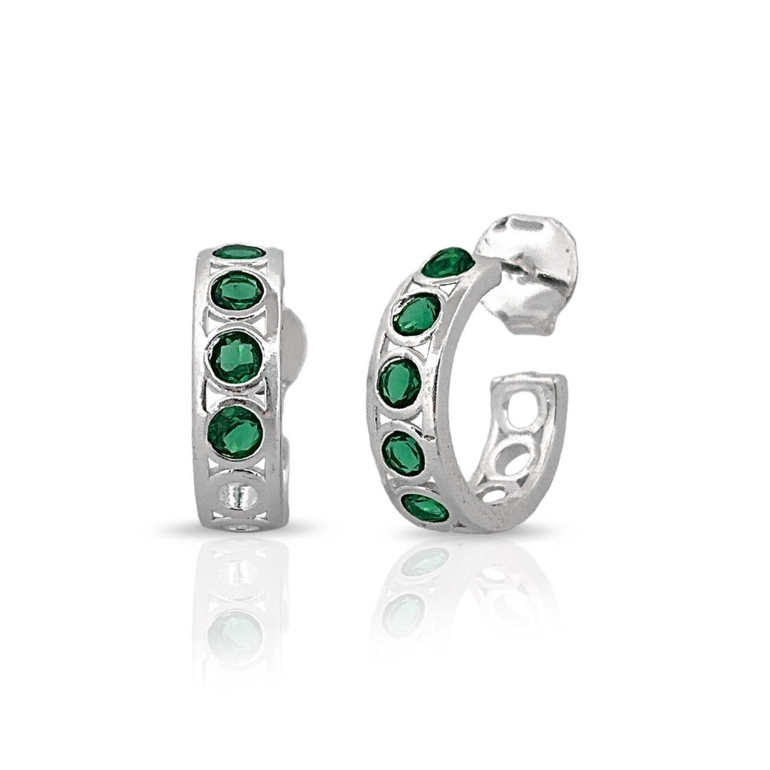 Brinco De Prata Leve Argola Vazada com Zircônias Esmeralda