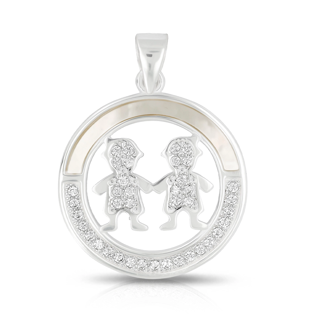 Pingente de Prata Redondo com Dois Meninos, Zircônias e Madrepérola